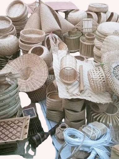 Handcrafted Bamboo, Rattan & Cane Home Décor – Baskets, Mats & Decorative Items