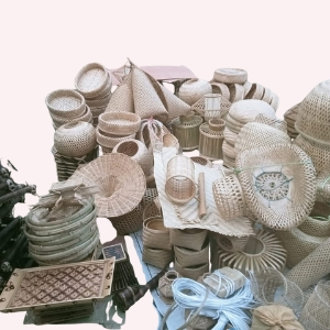 Handcrafted Bamboo, Rattan & Cane Home Décor – Baskets, Mats & Decorative Items