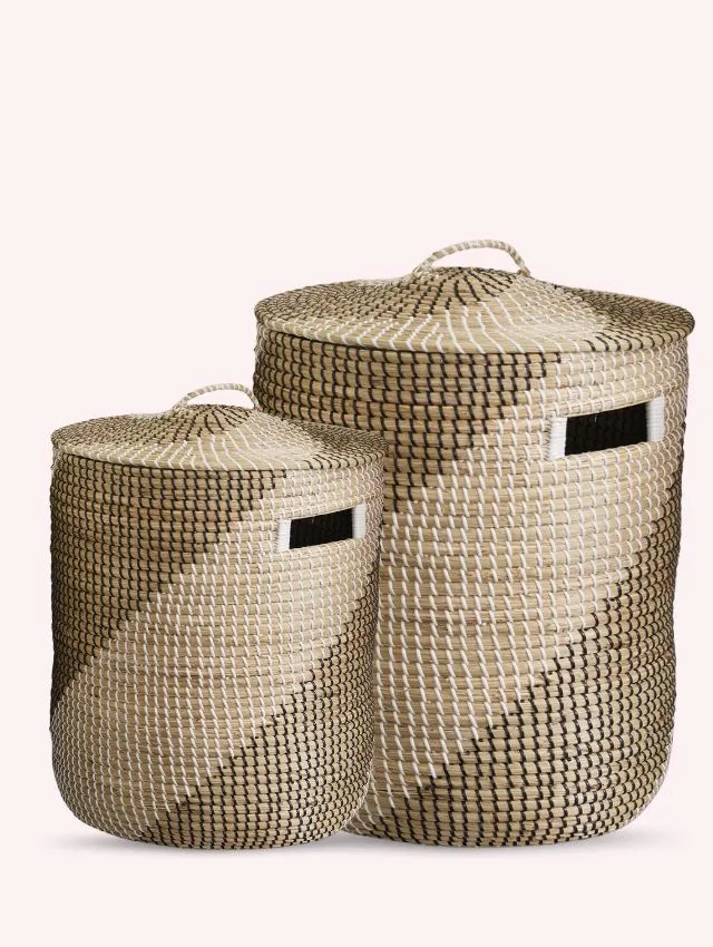 Litton Lane Seagrass Storage Basket with Lid – Handmade Two-Tone Organize Litton Lane Seagrass Storage Basket with Lid – Handmade Two-Tone Organize